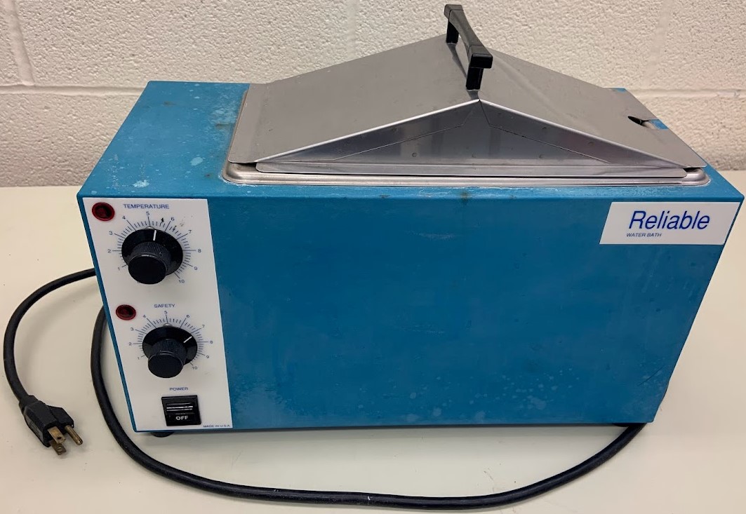 Photo of a waterbath device in a laboratory at the College of Veterinary Medicine.