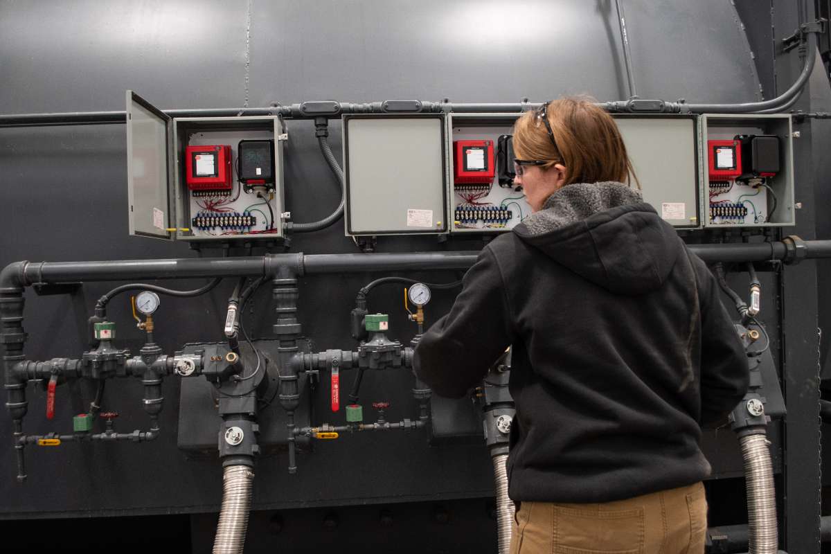 Article: The New Veterinary Diagnostic Laboratory Incinerator